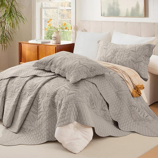 Lady Ann Oversized King Bedspread 128x120, Leaves Pattern Stitching Printed Quilt Set Soft & Lightweight Linen Feel Quilted Coverlet, 3 Pcs Extra Large Botanical Bedding Sets