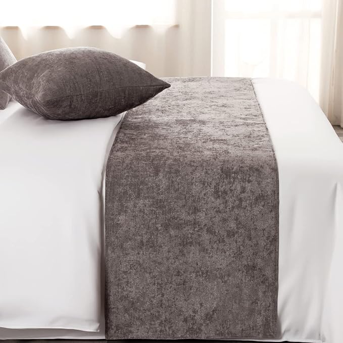AMBERIS Bed Runner Grey, Chenille Soft No Fading Modern Bed Scarf (Pillowcases Sold Separately)