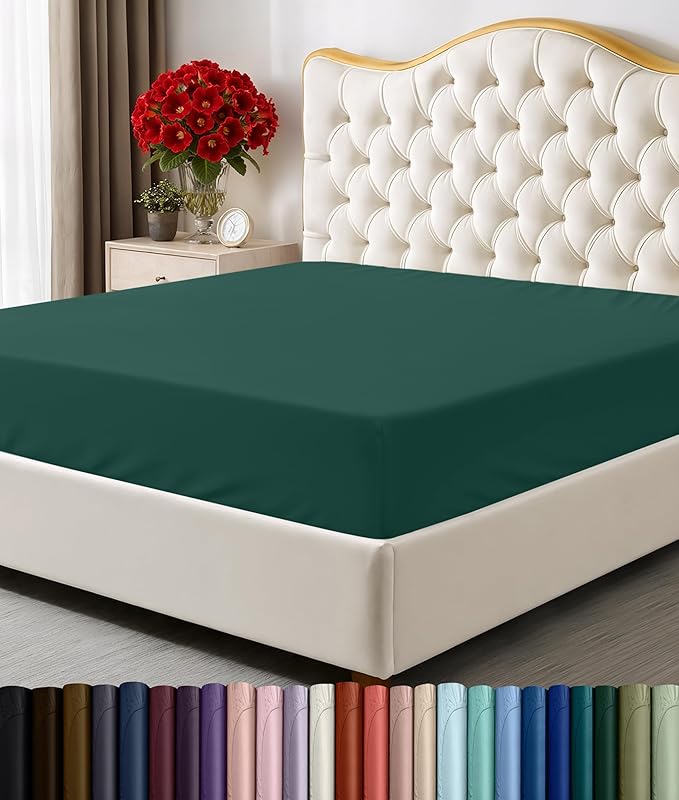 Utopia Bedding Queen Fitted Sheet - Bottom Sheet - Deep Pocket - Soft Microfiber - Shrinkage and Fade Resistant - Easy Care -1 Fitted Sheet Only (Emerald)