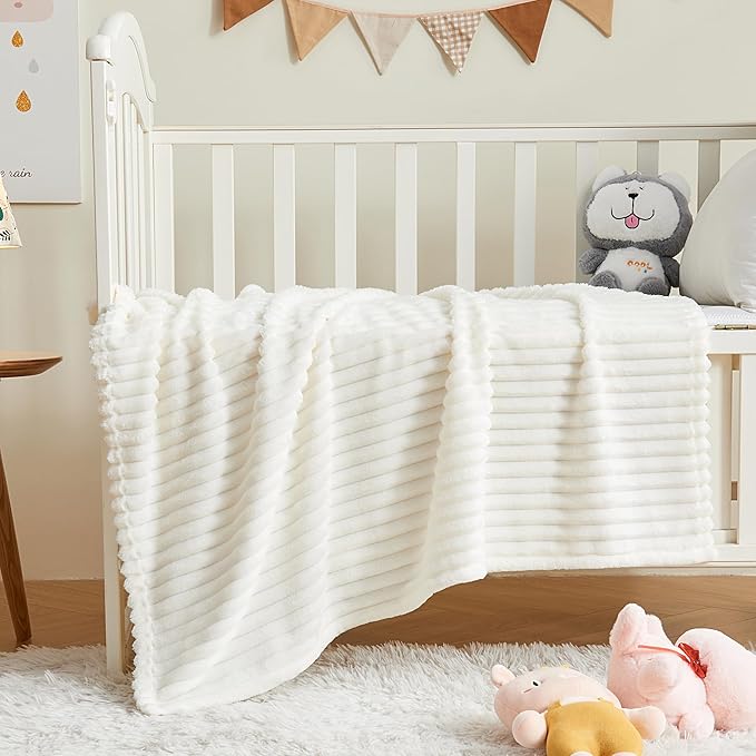 BEDELITE Baby Blankets for Boys Girls 30"x 40" - 3D Ribbed Jacquard Cute Fuzzy Fleece Blanket, Warm and Breathable Soft Cozy Infant Toddler Blanket for Newborn All Seasons Suitable, White