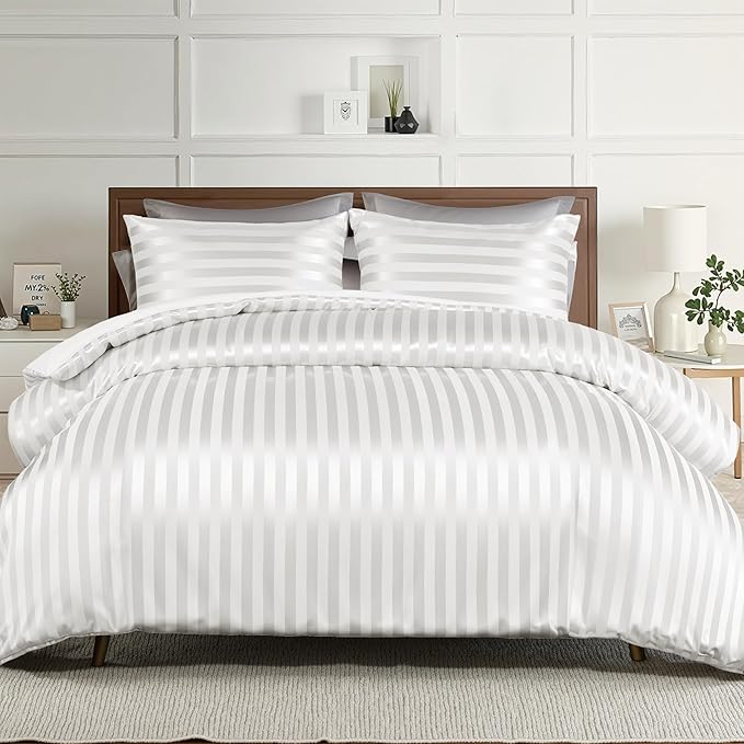 Whale Flotilla 3-Piece Reversible Silky Soft King Size Comforter Set, Luxury Stripe Satin Oversized Comforter Bedding Set with 2 Satin Pillowcases, Lightweight Duvet for All Seasons, White