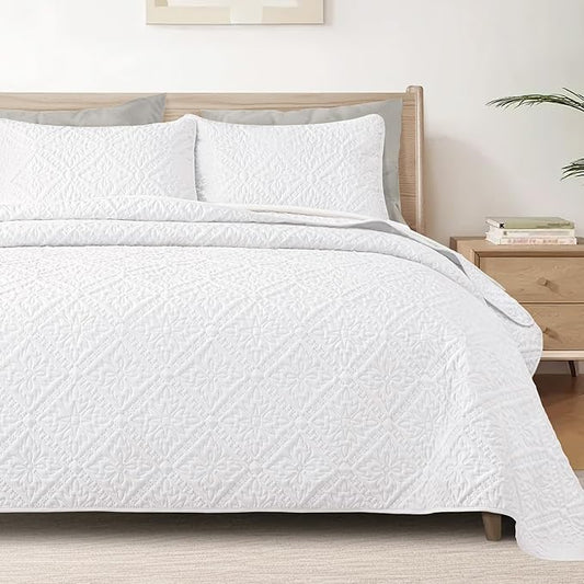 Exclusivo Mezcla Queen Quilt Bedding Set, Lightweight Soft Bedspreads Coverlets with 2 Pillow Shams, Modern White Quilts Queen Full Size for All Seasons