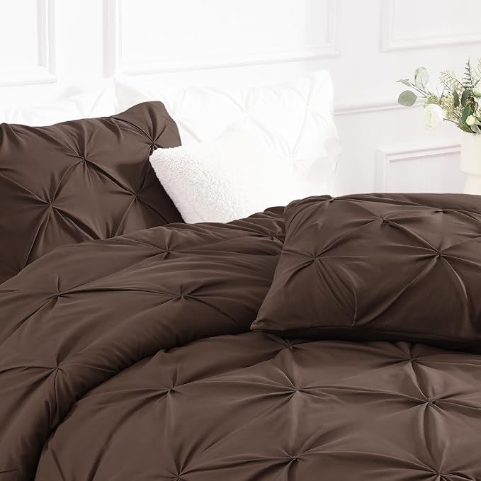 Andency Brown King Size Comforter Set (104x90Inch), 3 Pieces Soft Lightweight Western Modern Pinch Pleat Bedding Comforters, All Season Warm Down Alternative Bed Set for Boys Men Adults