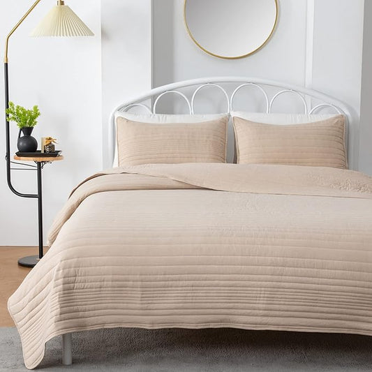 Quilt Set Full Queen Size Taupe | Lightweight Ultra Soft Microfiber Bedspread | 3 Piece Queen Coverlet for All Season | Parker Collection (F/Q, Taupe)