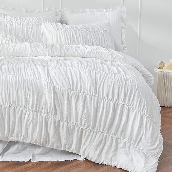 Bonlino King Size Fluffy 3 Piece Ruffle Comforter Set with Pillow in White - Soft and Luxury Boho Shabby Chic Bedroom Comforter