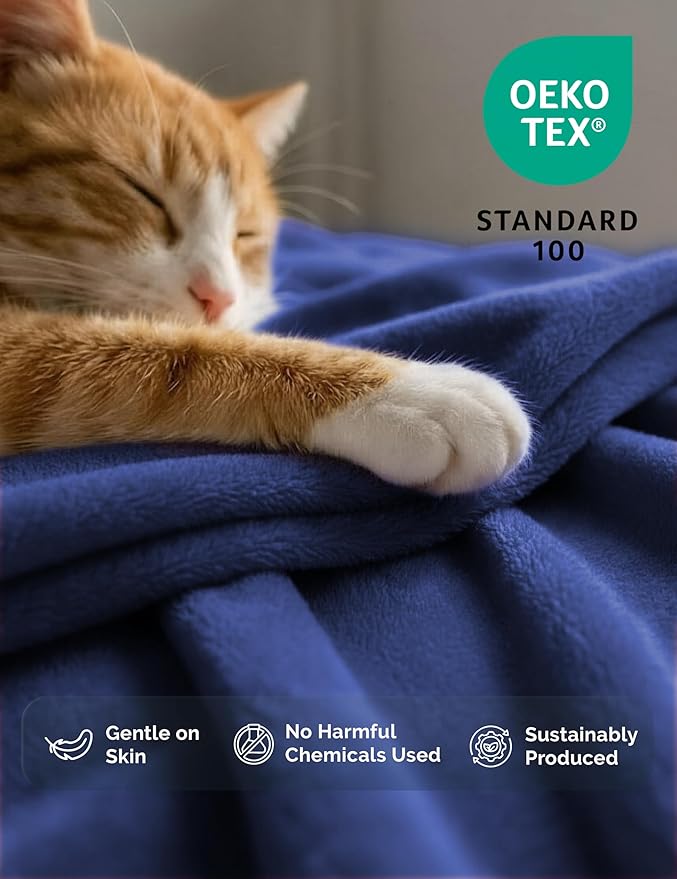 Casa Platino Fleece Blanket Twin Size – 300 GSM Navy Blue Fleece Throw for Bed or Couch – Soft Cozy Warm Holiday Bed Blanket for Winter, Fuzzy Plush Elegant Gifts for Kids, Men & Women - 68x90 Inch
