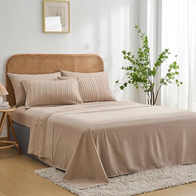 WURUIBO Comforter Set Size, Khaki Comforter Set Queen Size, 7 Pieces Bed in a Bag, Ultra Soft Queen Bedding Set, Bed Set for All Seasons, Flat Sheet, Fitted Sheet, Pillowcases, Pillow Shams