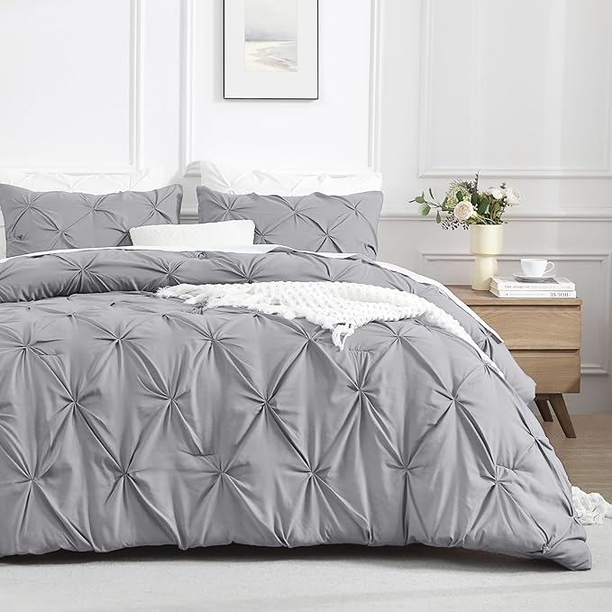 Andency Silver Gray Queen Comforter Set (90x90Inch), 3 Pieces Western Modern Pinch Pleat Bedding Comforters &Sets, All Season Soft Lightweight Down Alternative Bed Set for Boys Men Adults