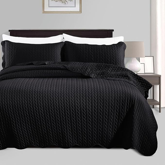 IR Imperial Rooms Queen Quilt Bedding Set Size (90" x 96") + 2 Pillow Shams (20" x 26"+ 2") - 3 Pcs All Season Lightweight Reversible Microfiber Coverlet Embossed Quilt Bedspread (Black)