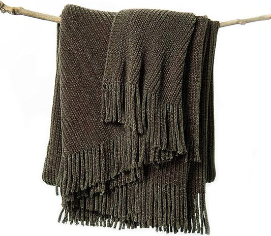 lifein Throw Blanket for Couch, Soft Boho Decor Bed Throw,Cozy Brown Knitted Chenille Small Farmhouse Lightweight Throw (Brown,50 * 60")