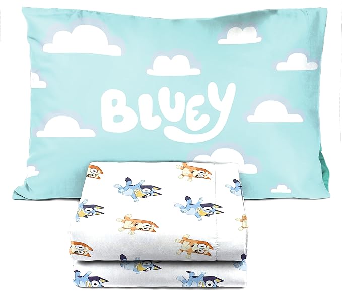 Jay Franco Bluey & Bingo 4 Piece Toddler Size Bed Set – Super Soft Microfiber Bed Set Includes Size Comforter & Sheet Set (Official Bluey Products)