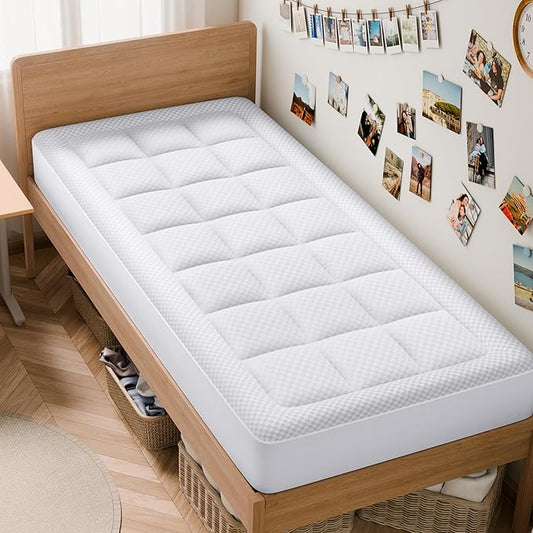 OLANLY Twin XL Quilted Fitted Mattress Pad, Elastic Fitted Mattress Topper, Cooling Soft Mattress Cover Stretches up to 21 Inches Deep, Machine Washable Mattress Protector (39x80 inch, White)