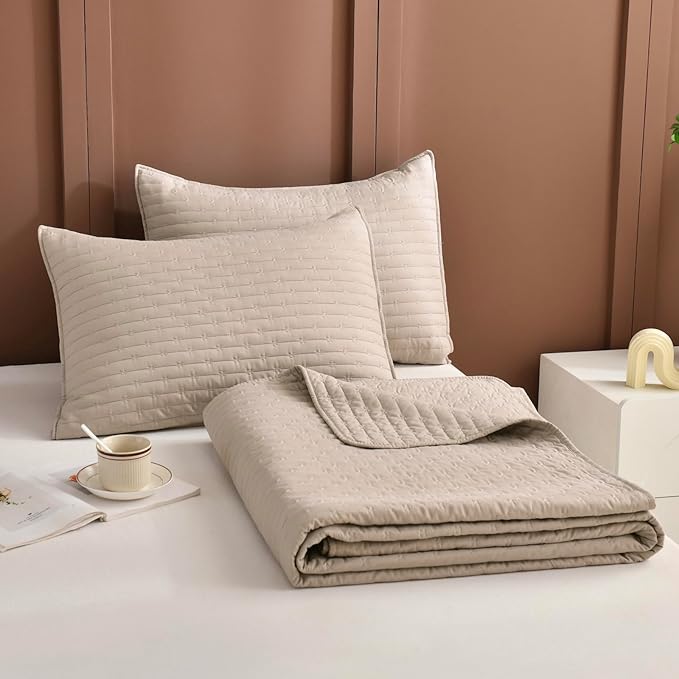 Lady Ann Cal King Bedspreads Set 118“x106”, Linen Feel King Size Quilt Set for Bed, Lightweight & Soft Farmhouse Coverlet All Season Quilted Bedding Sets 3Pcs (1 Soft Quilt and 2 Pillowshams)