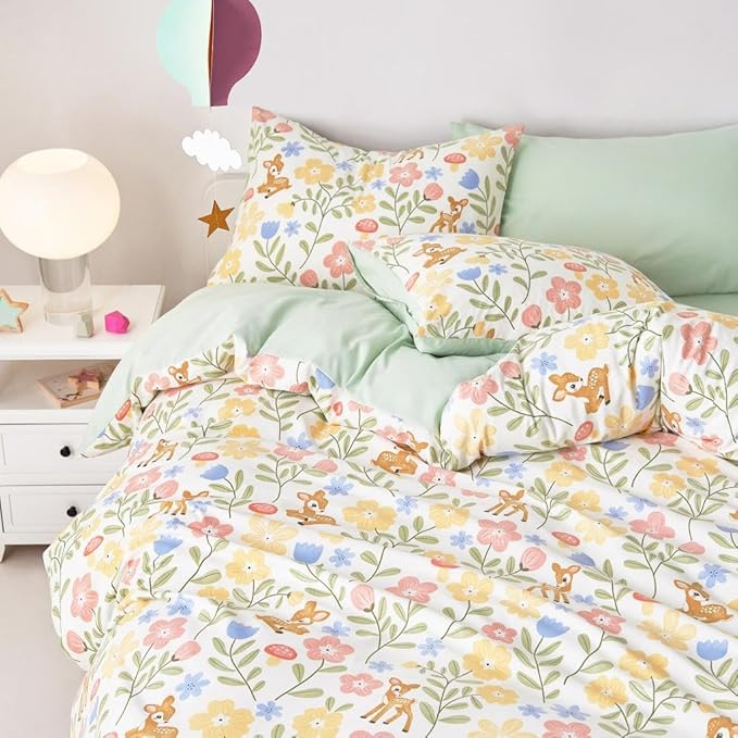 Wake In Cloud - Floral Bedding Set for Girls, Cute Colorful Botanical Flowers Deers Patterned Soft Lightweight Comforter Set with Sheets, 7 Pieces Kids Bed in a Bag, Green Cream, Full Size