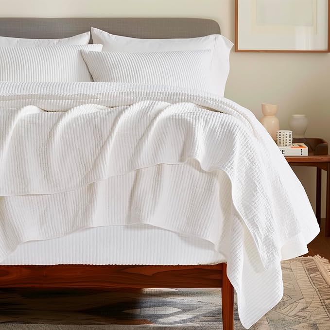 EVERGRACEHOME Cotton Coverlet Set King Size 3 Pieces, Lightweight Soft Ribbed Matelassé Bedspread Quilt Set, Cozy Oversized Quilted Bedding Set with 2 Pillow Shams for All Seasons, Ivory White