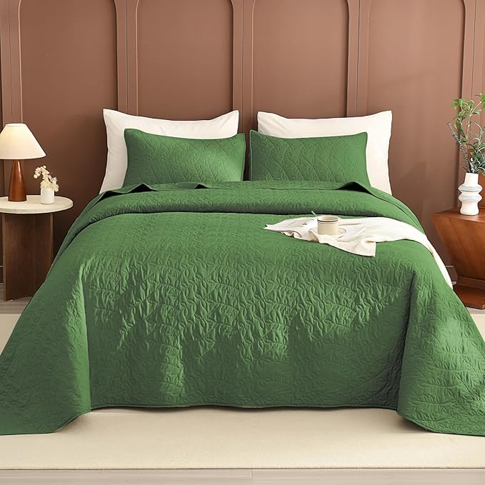 Lady Ann Olive Green Oversized Queen Bedspread 100x106, 3 Pcs Leaves Pattern Printed Oversized Queen Quilt Set for Extra Large Bed, Lightweight & Soft Farmhouse Bedspreads & Coverlets