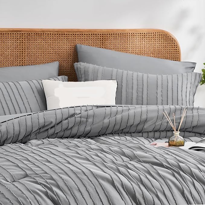 WURUIBO Comforter Set Size, Grey Comforter Set King Size, 7 Pieces Bed in a Bag, Ultra Soft Queen Bedding Set, Bed Set for All Seasons, Flat Sheet, Fitted Sheet, Pillowcases, Pillow Shams