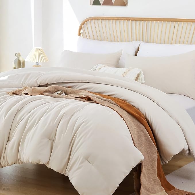 ROSGONIA Beige Comforter Set Queen, 3pcs (1 Boho Beige Comforter & 2 Pillowcases), All Season Bedding Lightweight Soft Bedspread Blanket Quilt
