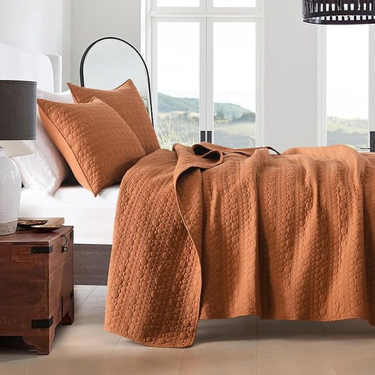 HORIMOTE HOME Quilt Set Twin Size Burnt Orange, Classic Geometric Spots Stitched Pattern, Pre-Washed Microfiber Chic Rustic Look, Ultra Soft Lightweight Quilted Bedspread for All Season, 2 Pieces