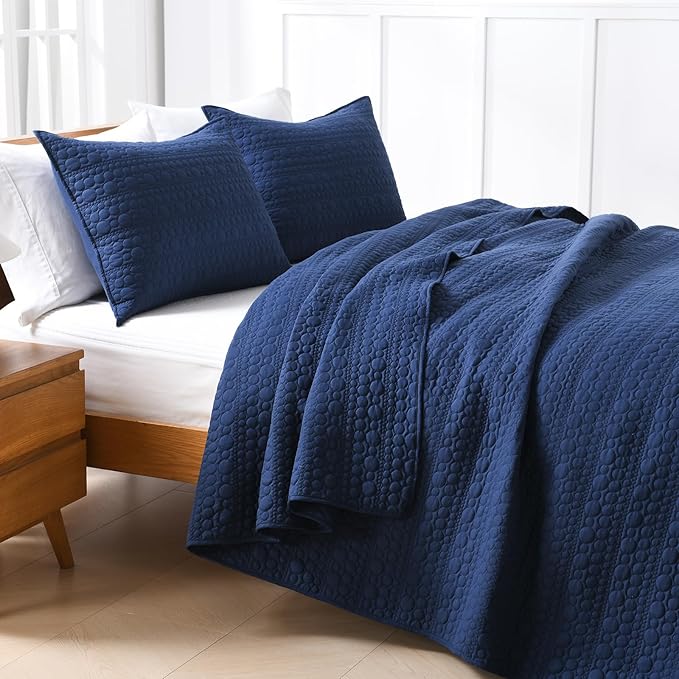 HORIMOTE HOME Quilt Set Twin Size Navy Blue, Classic Geometric Spots Stitched Pattern, Pre-Washed Microfiber Chic Rustic Look, Ultra Soft Lightweight Quilted Bedspread for All Season, 2 Pieces