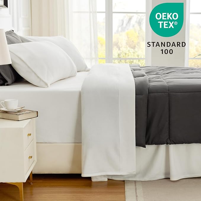 Love's cabin Fleece Queen Sheet Set - 4 Pcs White Super Soft Plush Polar Fleece Bed Sheets Set with 16" Deep Pocket,Cozy Warmth for Cold Season(1 Flat Sheet,1 Fitted Sheet,2 Pillow Cases)