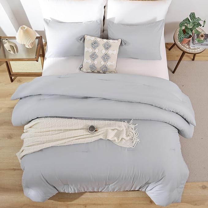 ROSGONIA Gray Comforter Set Queen, 3pcs(1 Boho Light Grey Comforter & 2 Pillowcases) All Season Soft Bedding Lightweight Bedspread Blanket Quilt