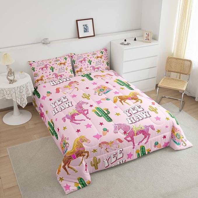 Feelyou Pink Glitter Cowgirl Decor Girls Comforter Set King Size for Women Adults Cowboy Horse Boots Print Kids Kawaii Bedding Set Girly Pink Wooden Farmhouse Quilt Set with 2 Pillowcases