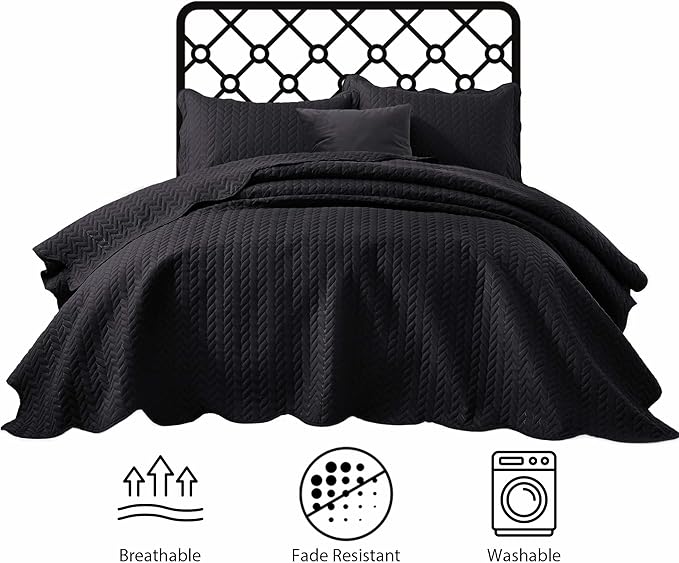 IR Imperial Rooms Queen Quilt Bedding Set Size (90" x 96") + 2 Pillow Shams (20" x 26"+ 2") - 3 Pcs All Season Lightweight Reversible Microfiber Coverlet Embossed Quilt Bedspread (Black)