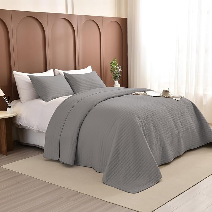 Lady Ann Oversized Queen Quilt 100x106, Gray Oversized Queen Bedspreads Set for Bed, Lightweight & Soft Farmhouse Coverlet All Season Extra Large 3 Pcs Quilted Bedding Sets