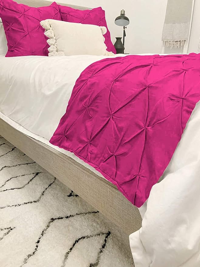 Bed Runner Set - 100% Pure Cotton 800 Thread Count - Luxury 1 Pinch Pleated Bed Runner and 2 Pillow Cover - 3 Piece Pinch Pleated Bed Runner Set Queen, Hot Pink