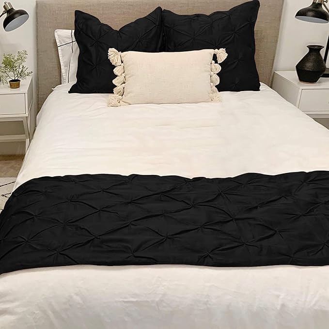 Bed Runner Set - 100% Pure Cotton 800 Thread Count - Luxury 1 Pinch Pleated Bed Runner and 4 Pillow Cover - 5 Piece Pinch Pleated Bed Runner Set California King, Black