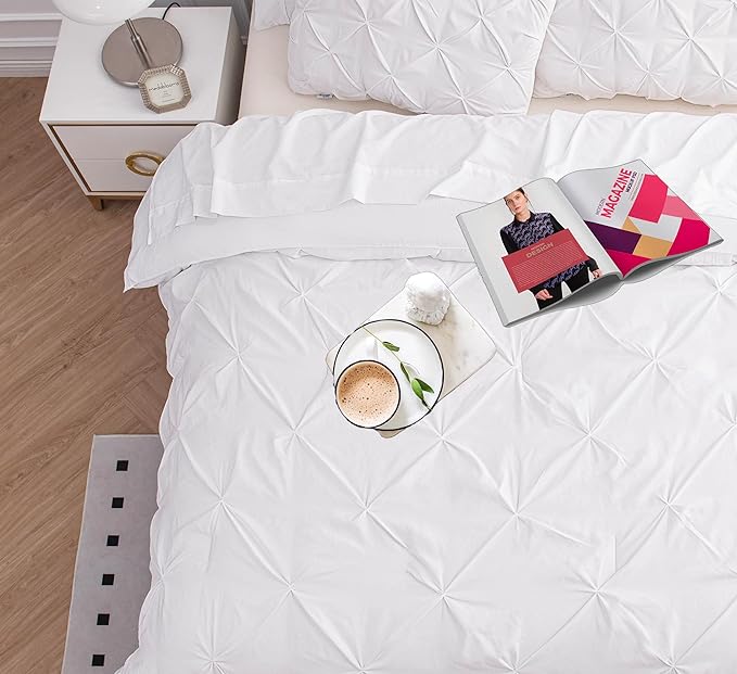 LANE LINEN Full Size Comforter Set – 7 Piece Pintuck Bed in a Bag - Bedding Set of 1 Comforter, 1 Flat & 1 Fitted Sheets, 2 Pillowcases & 2 Shams – All-Season Soft Bedding for Full Sized Beds – White | Clean bed look, Light microfiber, Breathable feel,...