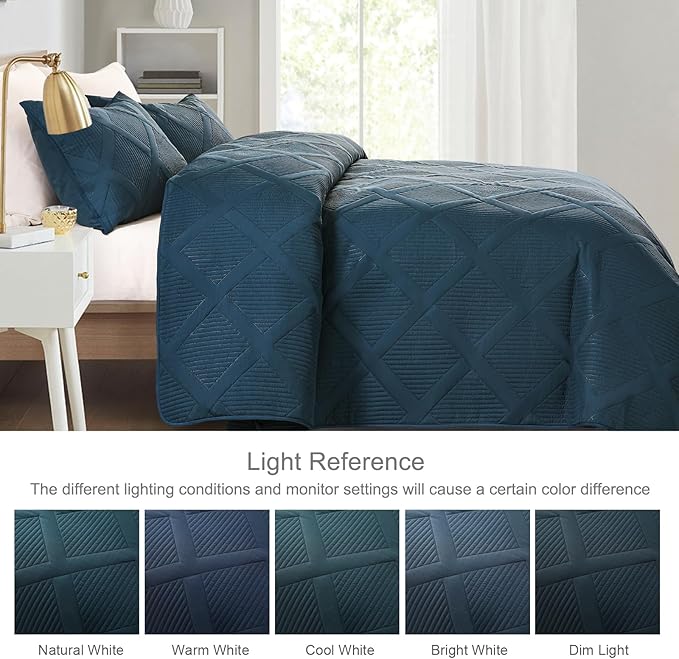 Exclusivo Mezcla Twin Size Quilt Set - Navy Blue Quilts Bedding Set with 2 Pillow Shams, Modern Bedspread with Striped Pattern, Soft Lightweight Bedspreads Coverlets for All Seasons