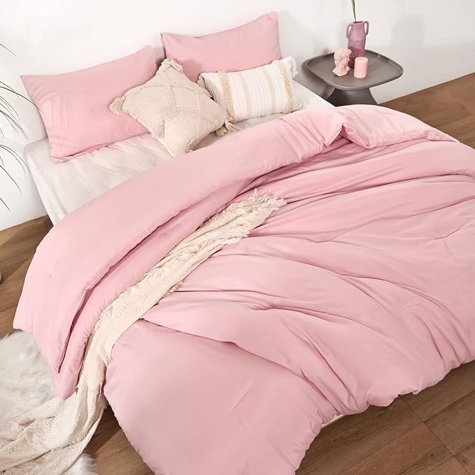 ROSGONIA Pink Comforter Set Queen,3pcs (1 Boho Pink Comforter & 2 Pillowcases) All Season Bedding Comforters Lightweight Bedspread Blanket Quilt