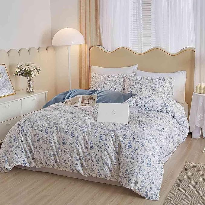 Faincy 7 Pcs King Size Comforter Set with Sheets, Blue Floral and White Flower Leaf Pattern Print Alternative Bed Sets - 104 x 90 inch Soft Microfiber Farmhouse Vintage Bedding in a Bag for Women Men