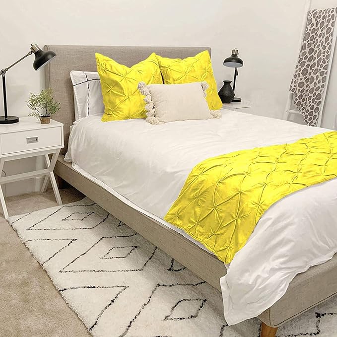 Bed Runner Set - 100% Pure Cotton 800 Thread Count - Luxury 1 Pinch Pleated Bed Runner and 4 Pillow Cover - 5 Piece Pinch Pleated Bed Runner Set Twin, Yellow