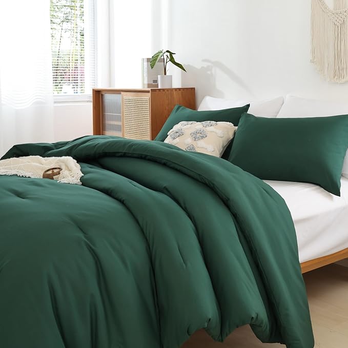 ROSGONIA California King Comforter Set Emerald Green, 3pcs (1 Boho Dark Forest Green Cal King Comforter & 2Pillowcases), Oversized Blanket Quilt