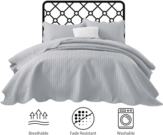 MOONLIGHT20015 Queen Quilt Bedding Set (90" x 96") - Bulk Pack of 10 Wholesale for Hotels, Guest Bedroom & Airbnbs - Lightweight Microfiber Reversible Embossed Quilts Bedspreads (Silver)