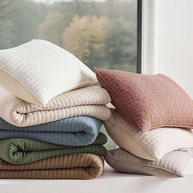 EVERGRACE Cross Stitch Pre-Washed Cotton Quilt Bedding Set King Size, Oversized 3 Pieces Lightweight Bedspread Coverlet for All Season, with 2 Matching Shams, Olive Green,108"x96"