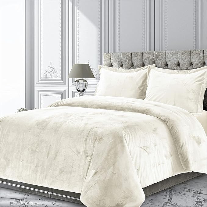 Ivory 5 Piece Velvet Comforter Set Oversized King Size (Comforter + 4 Pillowcases) Crinkle Crushed 400 GSM
