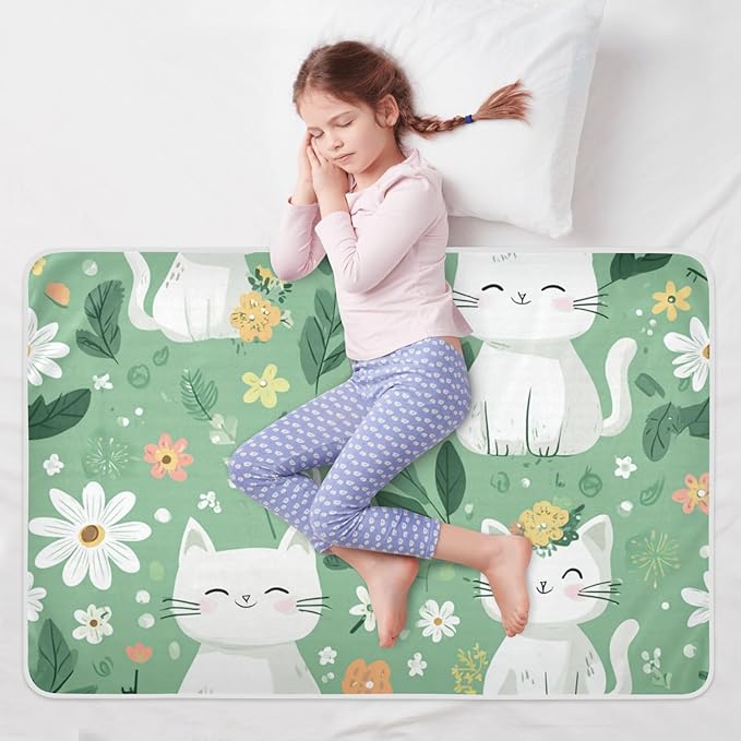 Waterproof Bed Pad Reusable Changing Pad Toddler Mattress Protector Large Pee Pad Baby Diaper Pad Soft Washable Liner Green Cute Cats and Flowers