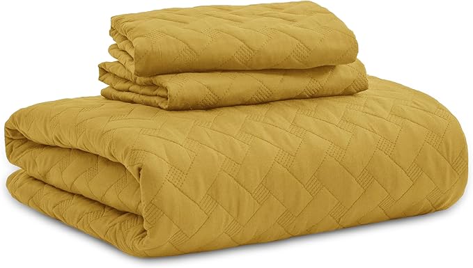 Bedsure Quilts Twin Size - Lightweight Bedspreads Twin Size with Basket Weave Pattern, Soft Quilt Bedding, Mustard Yellow Comforter Coverlet for All Seasons (68" x 86")
