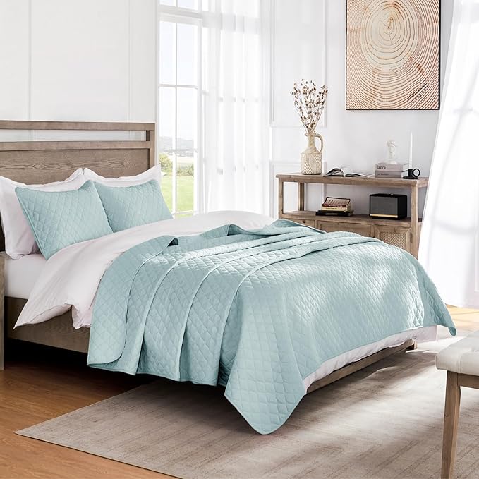 Exclusivo Mezcla Reversible Twin Quilt Bedding Set with Pillow Sham, Lightweight Quilts Twin Size, Soft Bedspreads Bed Coverlets for All Seasons - (Light Blue, 68"x88")