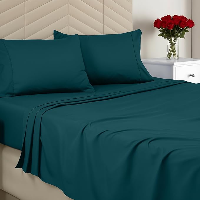 Utopia Bedding Queen Size 4 Piece Sheet Set - Brushed Microfiber - Soft Bed Sheets for Queen Size Bed Set - Includes 1 Fitted, 1 Flat, & 2 Pillow Cases - Deep Pocket (Teal)