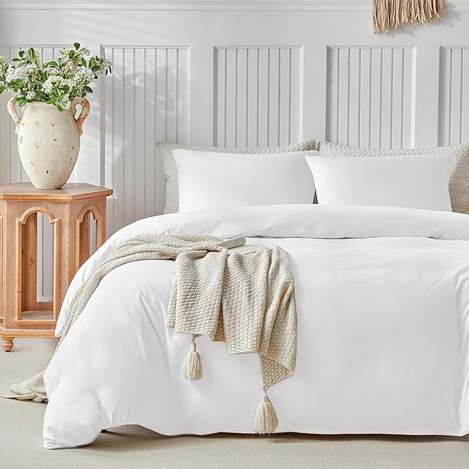 Lekesky King Size Duvet Cover Set, White Duvet Cover, Ultra-Soft Microfiber 3 Pieces Comforter Cover with Zipper and Corner Ties, Includes 2 Pillowcases 20"x36"