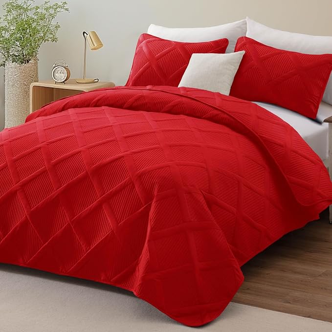 Exclusivo Mezcla Oversized King Quilt Set- Red Cal King Quilts Bedding Set with 2 Pillow Shams, Modern Bedspread with Striped Pattern, Soft Lightweight Bedspreads Coverlets for All Seasons