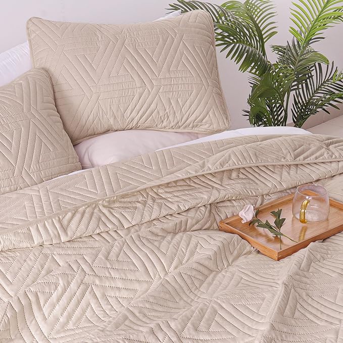 Whale Flotilla Soft King Size Quilt Set for All Seasons, 3-Piece Ultrasonic Geometric Quilts Bedding Set, Lightweight Reversible Bedspread, Coverlet, Bed Cover with 2 Pillow Shams, Brich Beige