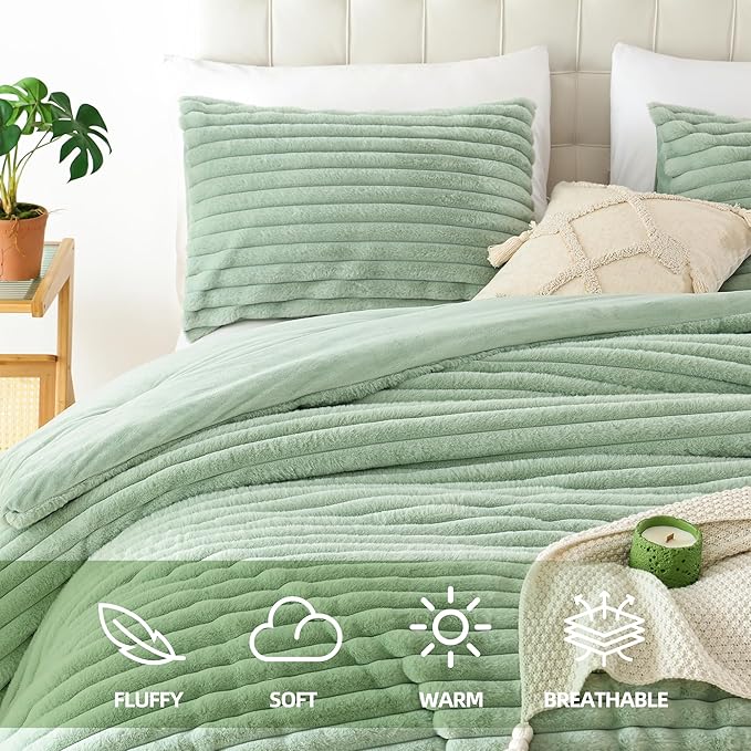 Smoofy Fluffy Queen Comforter Set 3 Pieces - Sage Green Fleece Fluffy Comforter Set, Luxury Fuzzy Queen Bedding Set, Soft Warm Bed Set All Season, Heavy Faux Fur Comforter with 2 Pillow Cases