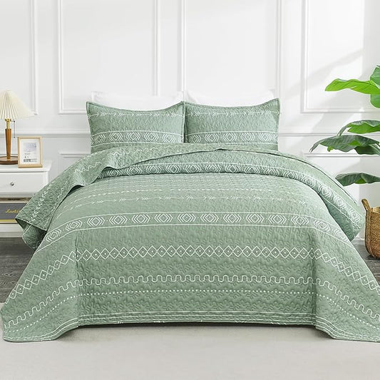 Andency Sage Green California King Quilt Set, 3 Pieces Boho Lightweight Soft Striped Cal King Bedspread for All Season (112"x104"), Printed Bohemian Microfiber Reversible Coverlet Comforter Sets
