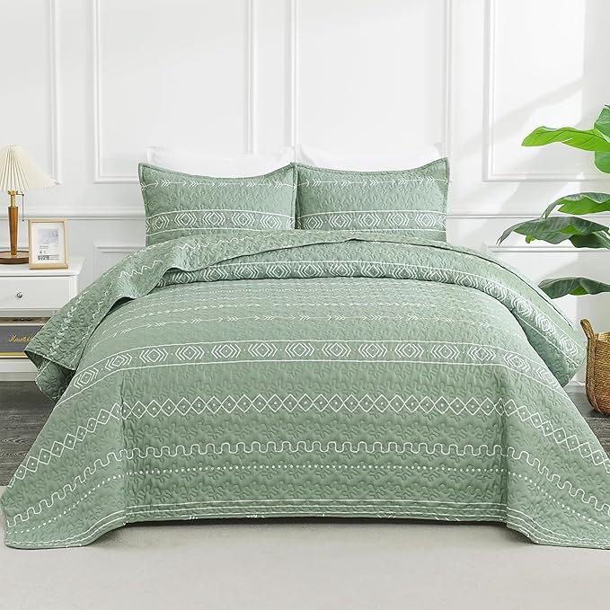 Andency Sage Green Quilts Queen Size, 3 Pieces Queen Quilt Bedding Set Boho Lightweight Soft Striped Bedspread for All Season (90"x96"), Printed Bohemian Microfiber Reversible Coverlet Comoforter Sets